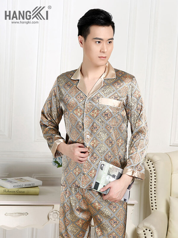 Thiết kế phòng khách căn hộ cao cấp Vinhomes West Point