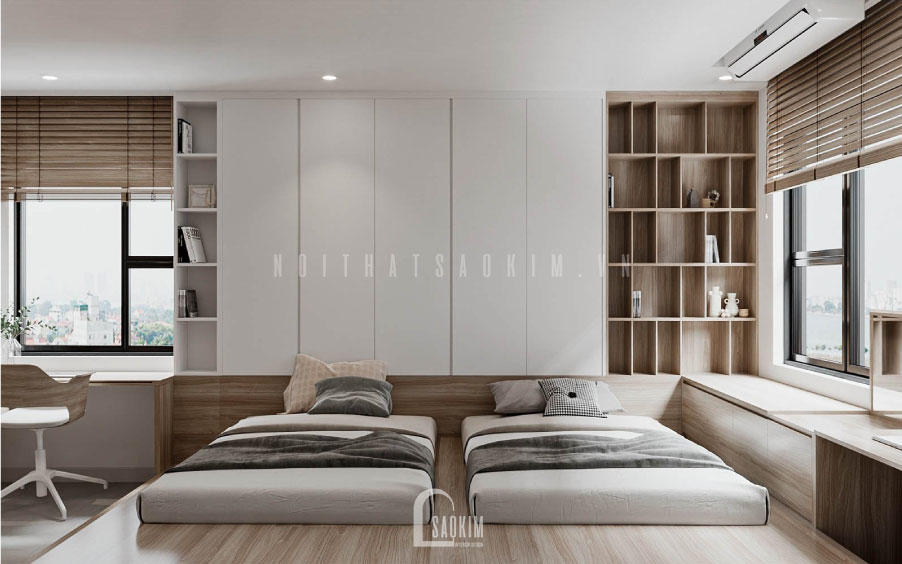 Căn phòng có 2 cửa sổ có thể đón ánh sáng tối đa từ nhiều phía.